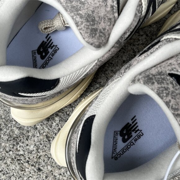 New Balance Year of the Snake men's casual sports shoes - Picture 4 of 9